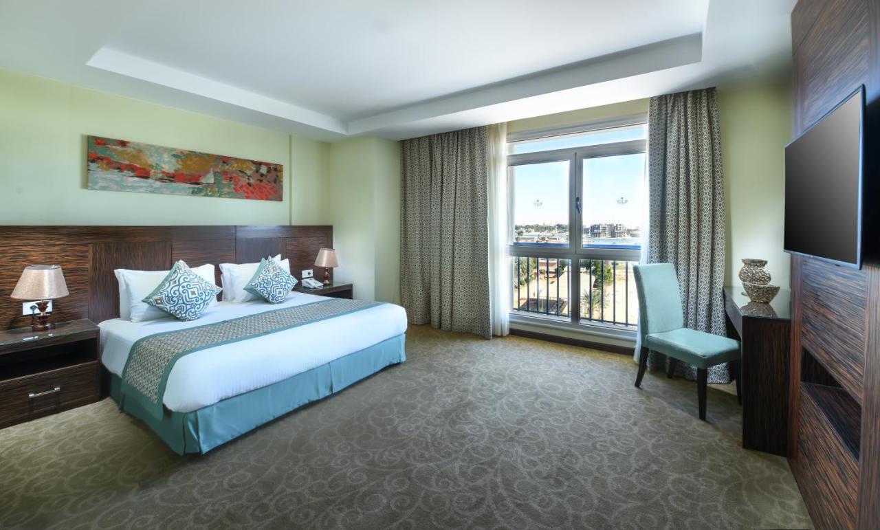 Tolip El Forsan Hotel Ismailia Exterior photo Deluxe Room