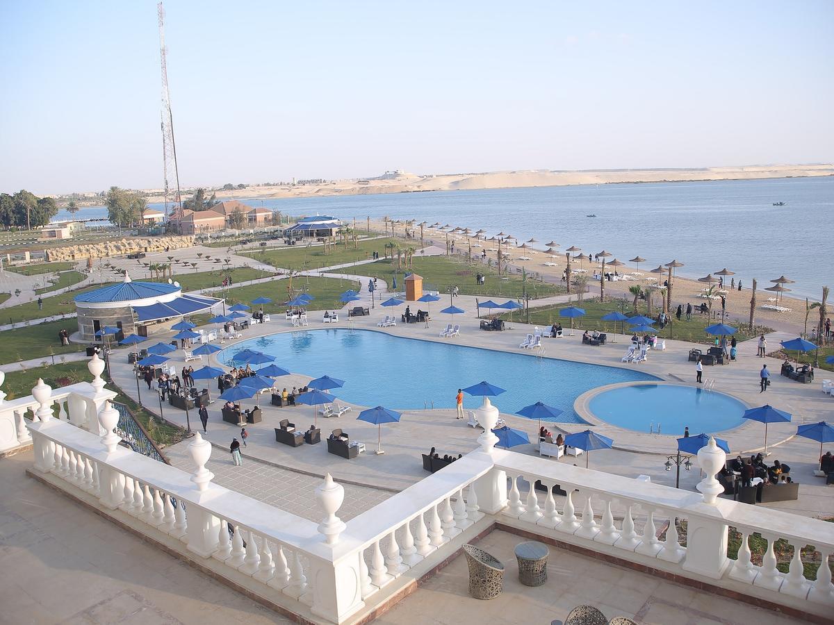 Tolip El Forsan Hotel Ismailia Exterior photo The pool at the Grand Hotel